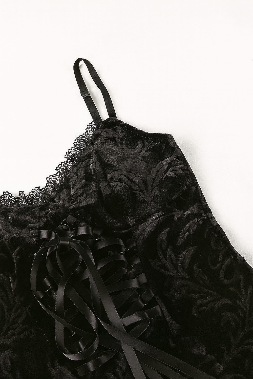 Vintage Dark Lace Gothic Top for Summer Wear