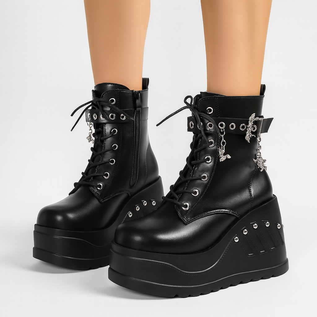 1 pair unisex punk-style thick-soled goth boots with dark aesthetic and studded details