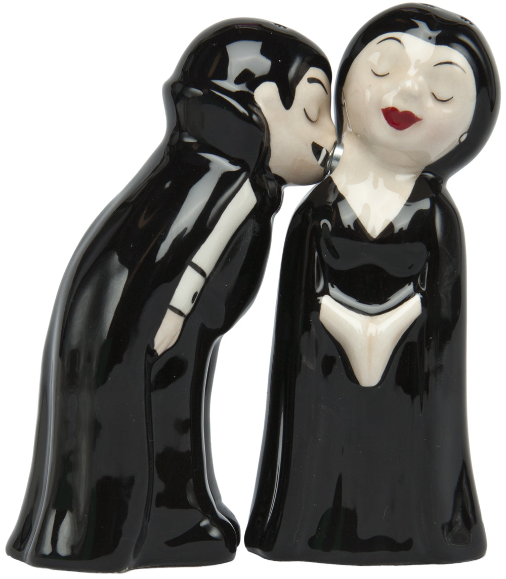 vampire salt and pepper shakers